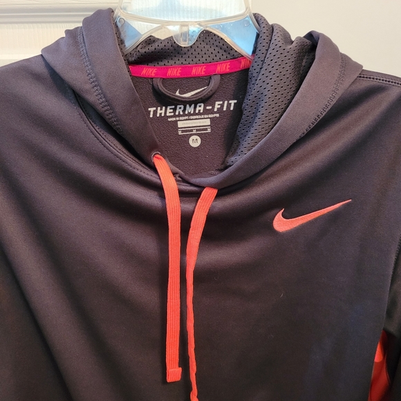 Nike therma fit hooded sweatshirt medium - Picture 3 of 3